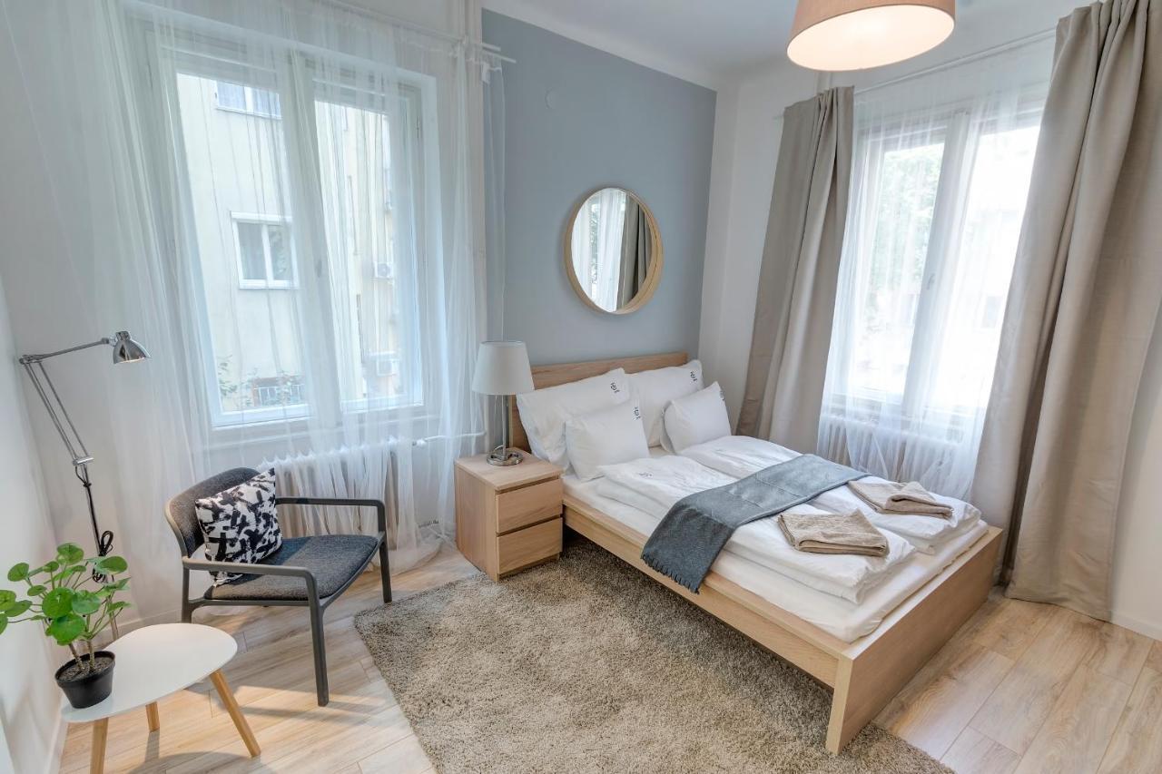 d.Five Gálya Apartment Budapest Exterior foto